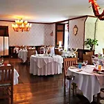 Le Château D'orfeuillette Hotel 4*