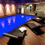 Le Château D'orfeuillette Hotel 4*