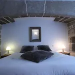 Le Chateau D'orfeuillette Hotel