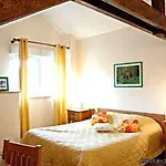 Le Chateau D'orfeuillette Hotel 4*