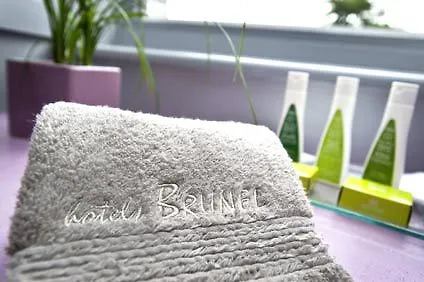 Le Chateau D'orfeuillette 4* La Garde (Lozere)