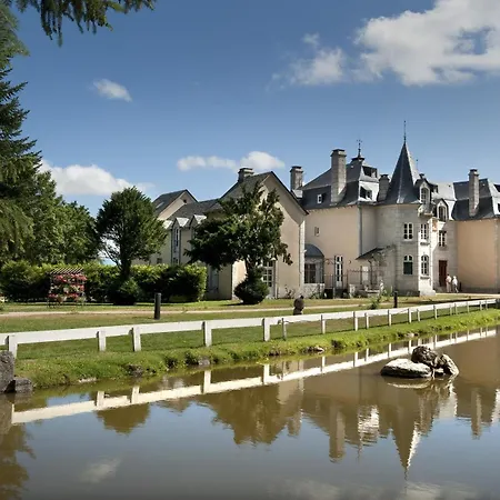 Le Château D'orfeuillette 4* La Garde (Lozere)