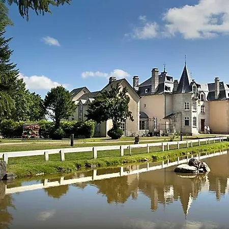 Le Château D'orfeuillette 4* La Garde (Lozere)