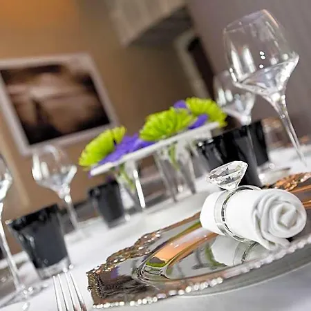 Hotel Le Château D'orfeuillette La Garde (Lozere)