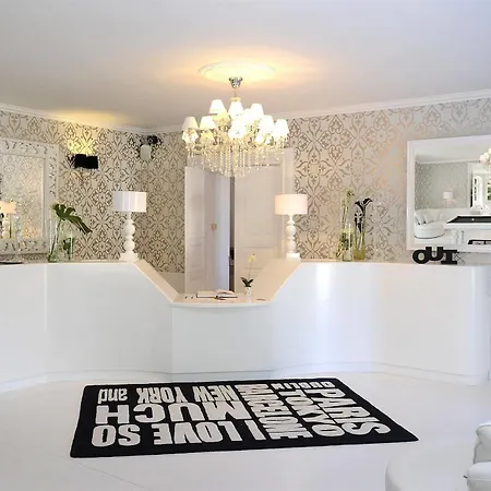 Le Chateau D'orfeuillette Otel