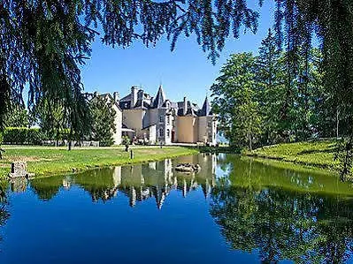 Le Chateau D'orfeuillette Hotel
