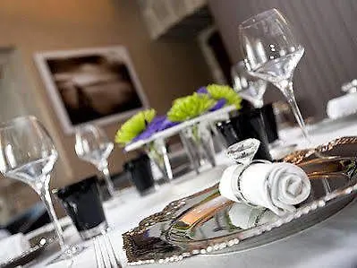 Le Chateau D'orfeuillette 호텔 4*