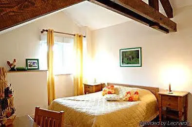 Le Chateau D'orfeuillette Hotel 4*